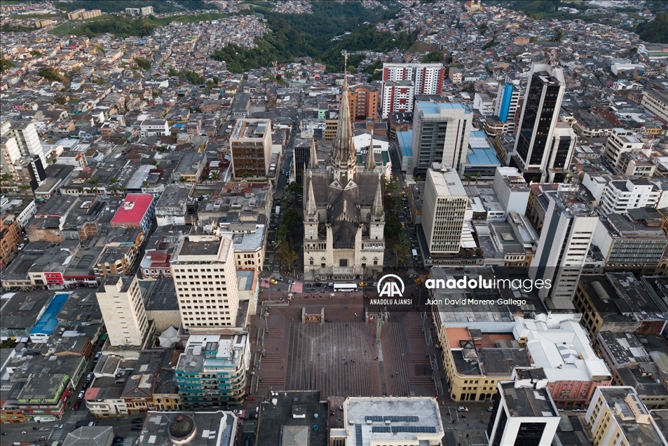 Kolombiya'daki Manizales Katedrali