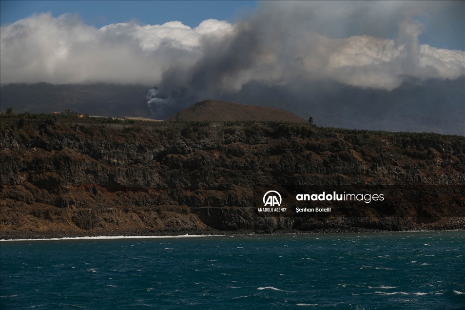 Lava de volcán en la isla de La Palma, en España, llegó al océano