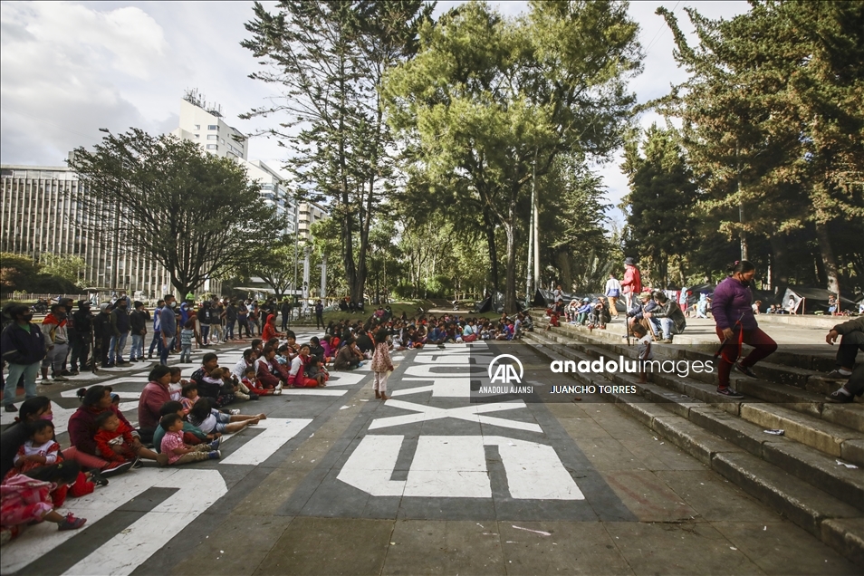 Colombia: Embera Indigenous struggle at the Colombian capital
