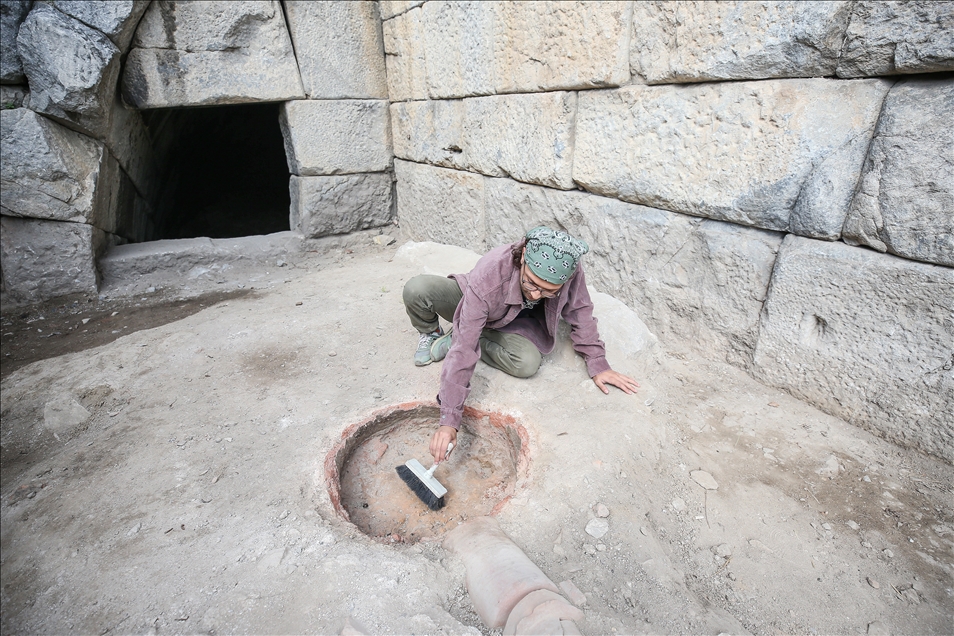 The Roman Theater excavations continue in Bursa