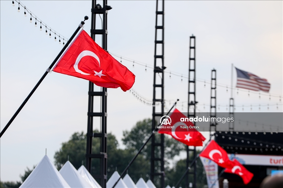 Турецкий фестиваль в Вашингтоне вызвал особый интерес