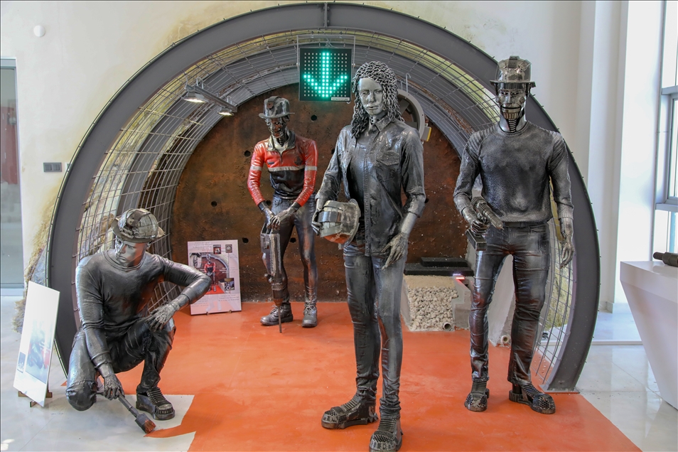Kömürhan Köprüsü'nün inşaat atıkları sanat eserine dönüştü