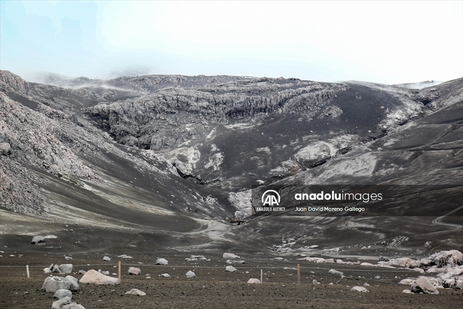 El volcán Nevado del Ruiz atrae a cientos de turistas al año en Colombia