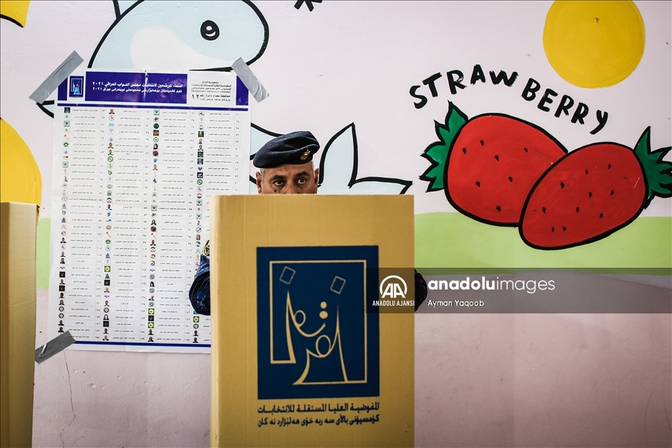 Irak’ta “özel oylama” devam ediyor