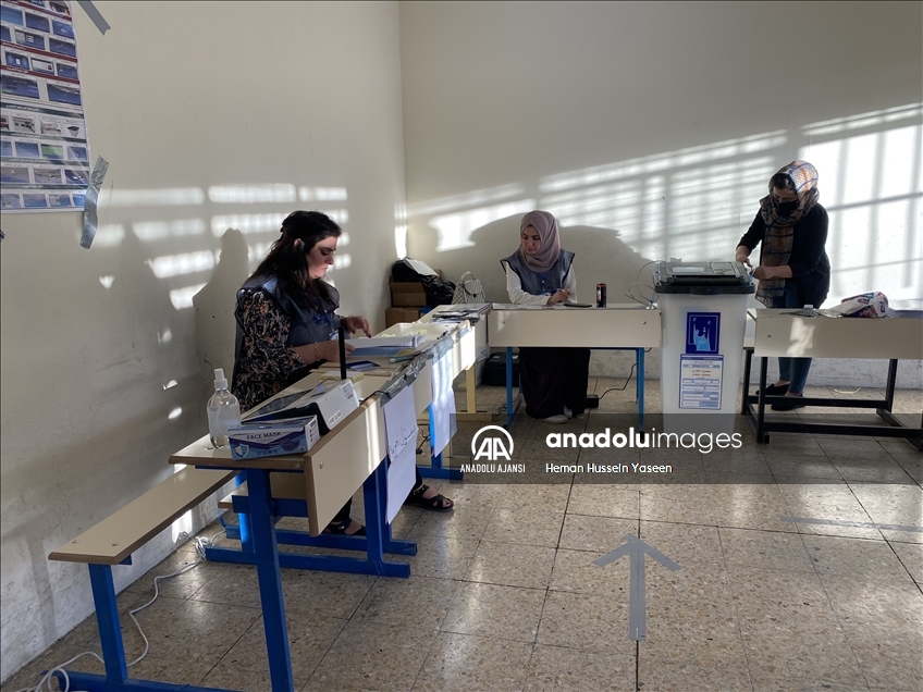 Irak’ta “özel oylama” devam ediyor