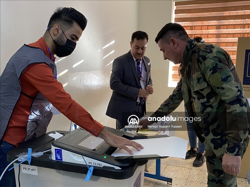 Irak’ta “özel oylama” devam ediyor
