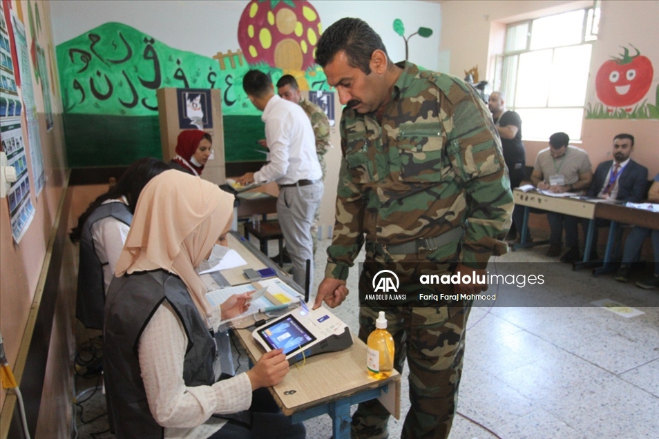 Irak’ta “özel oylama” devam ediyor
