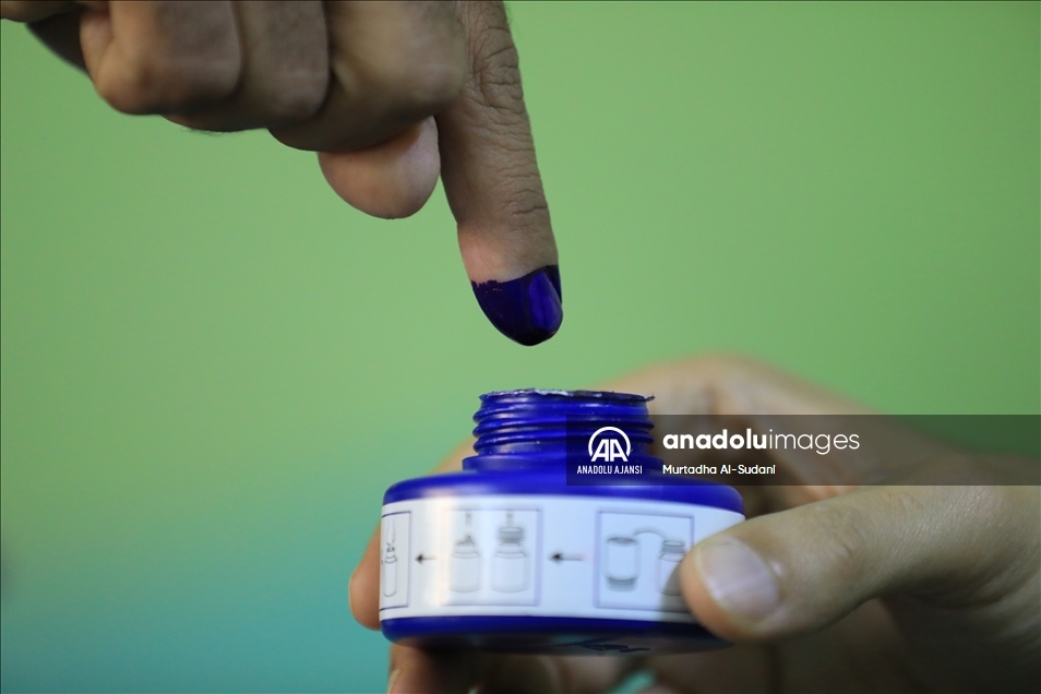 Irak’ta “özel oylama” devam ediyor