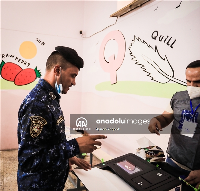 Irak’ta “özel oylama” devam ediyor