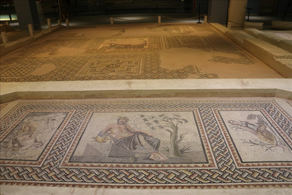 Muzeu Zeugma, vendi ku ruhen mozaikët e qytetit të themeluar nga një gjeneral i Aleksandrit të Madh