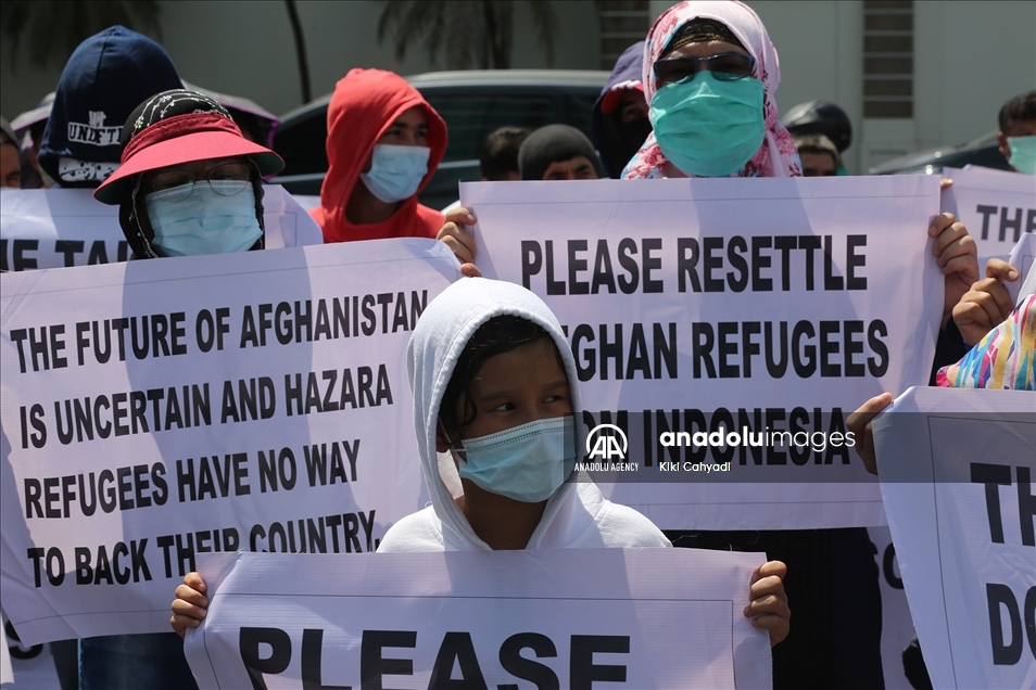 Pengungsi Afghanistan di Medan gelar aksi depan Konjen AS