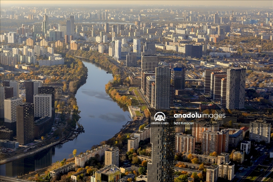 Moskova'nın gökdelenden görünümü