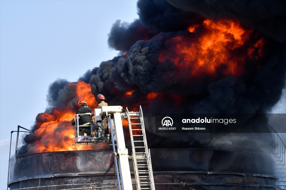 Un gran incendio se registró en una instalación petrolera de Líbano