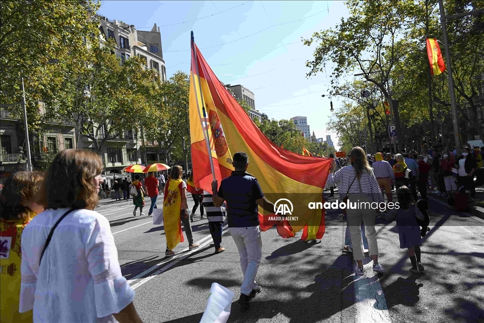 En el Día de la Hispanidad, Barcelona es escenario de manifestaciones a favor y en contra de la unidad de España 4