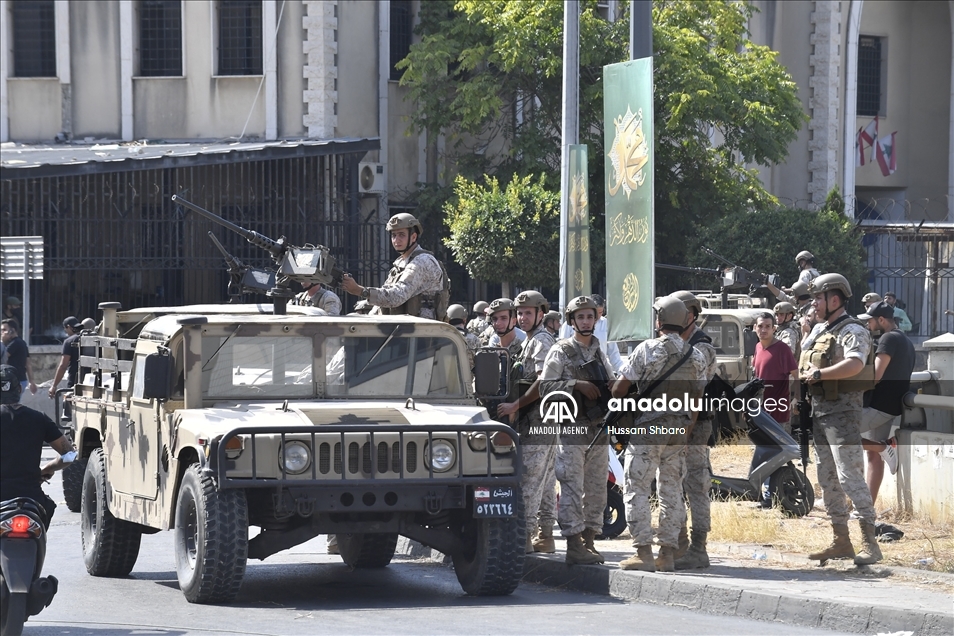 قتيل و6 جرحى بإطلاق نار خلال مظاهرة في بيروت