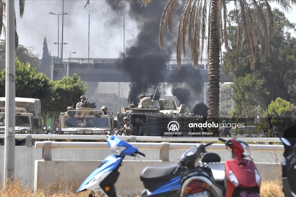 قتيل و6 جرحى بإطلاق نار خلال مظاهرة في بيروت
