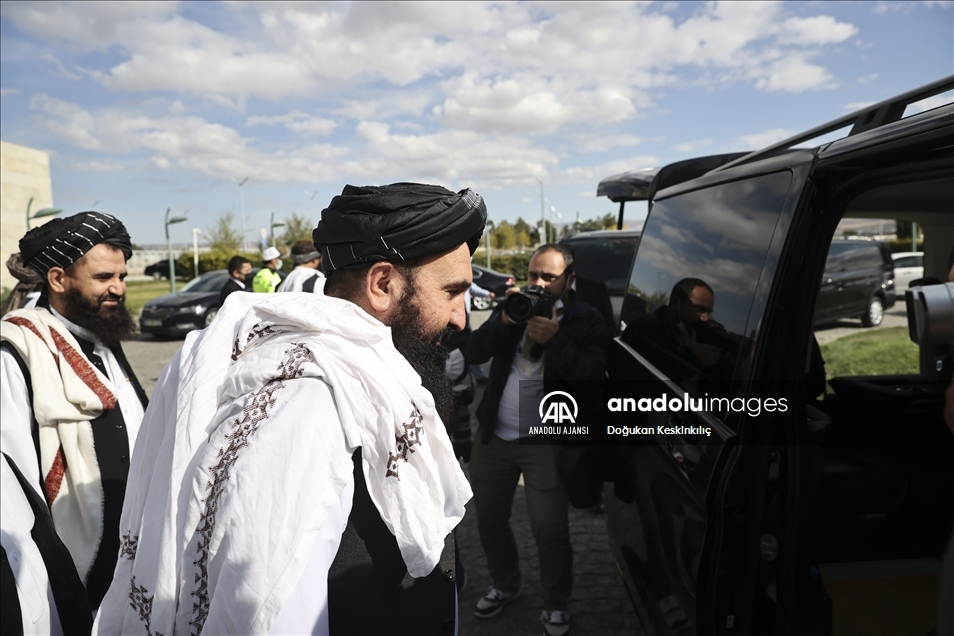 Afganistan'daki Taliban hükümetinin Dışişleri Bakan Vekili Emirhan Muttaki, Ankara'da