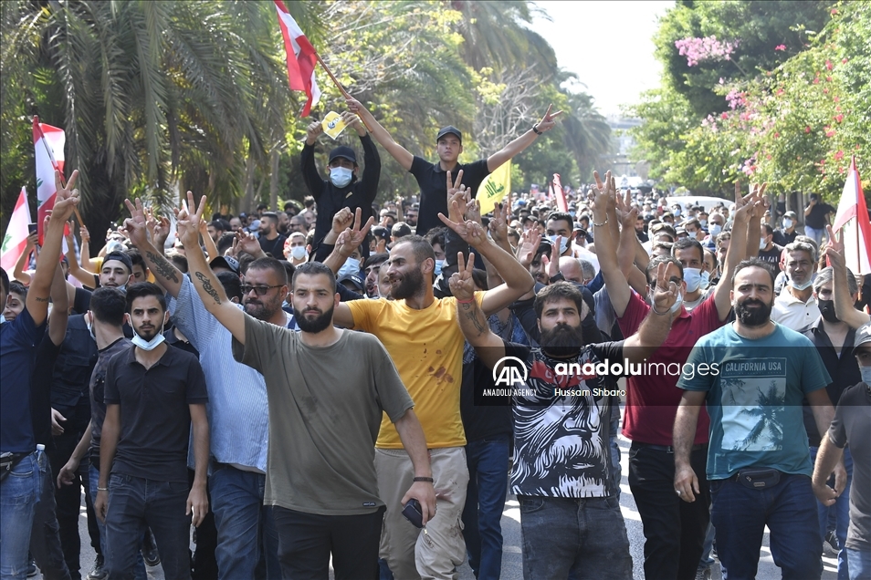 قتيل و6 جرحى بإطلاق نار خلال مظاهرة في بيروت