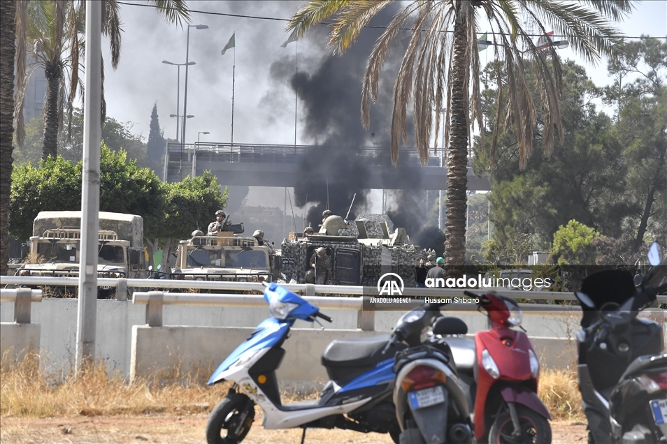 قتيل و6 جرحى بإطلاق نار خلال مظاهرة في بيروت
