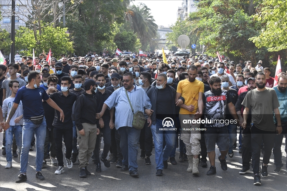 قتيل و6 جرحى بإطلاق نار خلال مظاهرة في بيروت