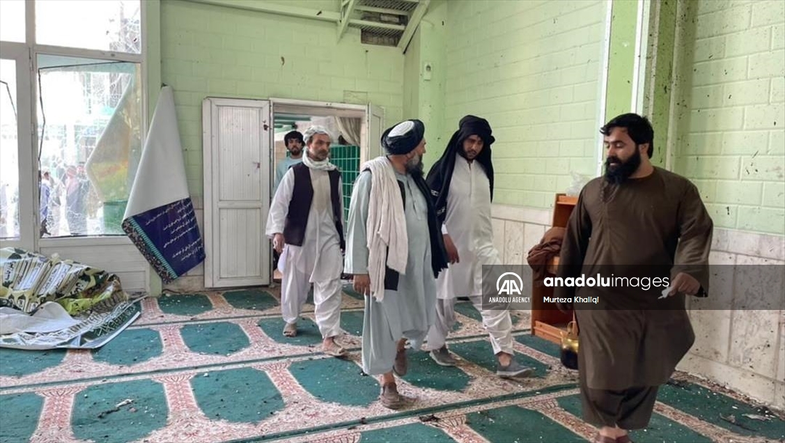 انفجار بمب در مسجد شیعیان در افغانستان؛ بیش از 230 کشته و زخمی 