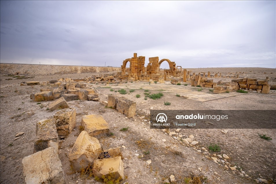 Kota Kuno Haidra di Tunisia