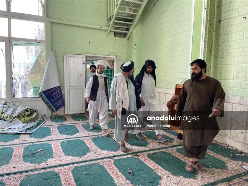 Al menos 30 muertos deja explosión en mezquita de Afganistán