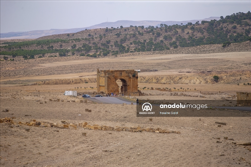 Kota Kuno Haidra di Tunisia