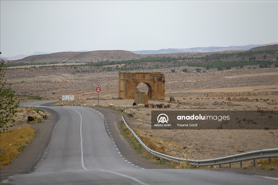 Kota Kuno Haidra di Tunisia