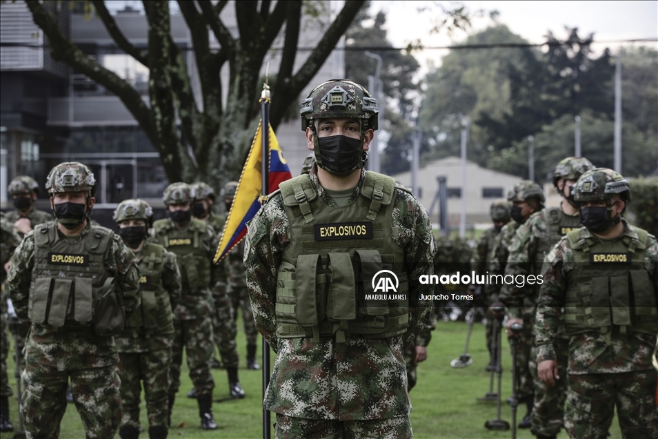 Prayers for peace in Colombia at the Military Engineers School