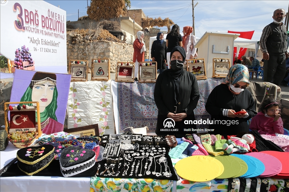 Mardin'de "Ömerli Bağ Bozumu Kültür ve Sanat Festivali" başladı
