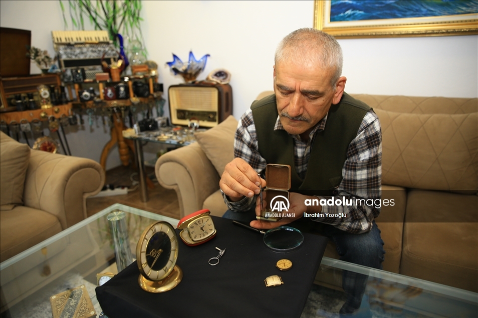 Antika meraklısı gurbetçinin Sakarya'daki evi müzeyi andırıyor