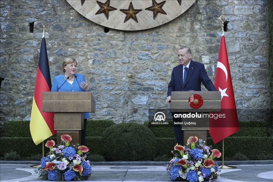 Cumhurbaşkanı Erdoğan ve Almanya Başbakanı Merkel ortak basın toplantısı düzenledi