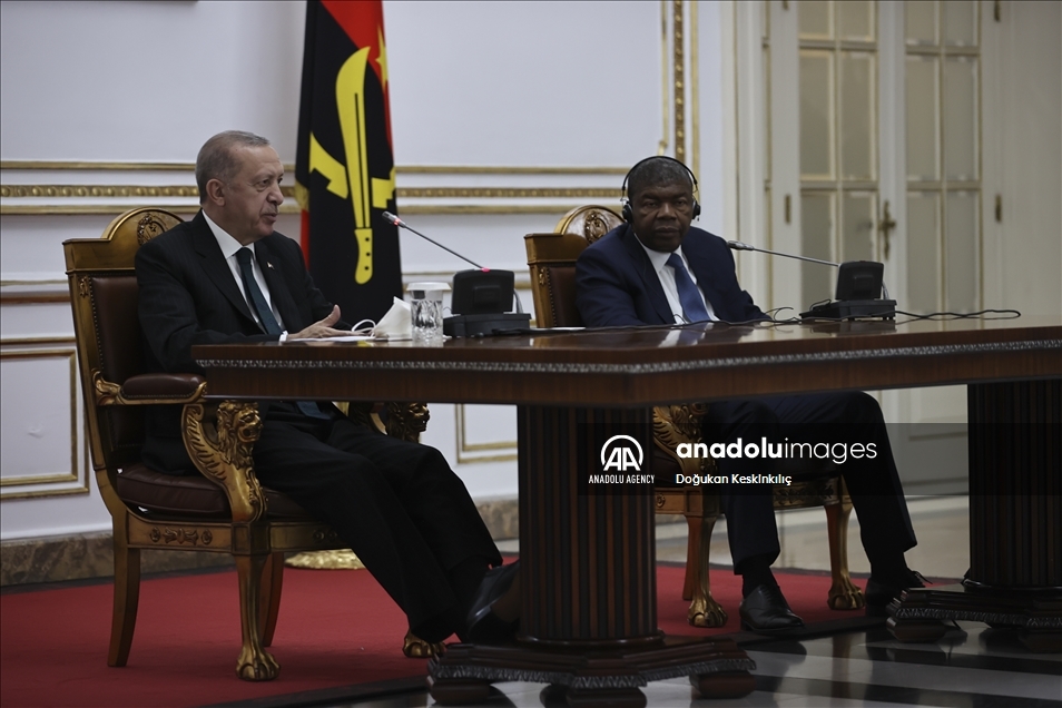 نشست خبری مشترک روسای جمهور ترکیه و آنگولا در لوآندا