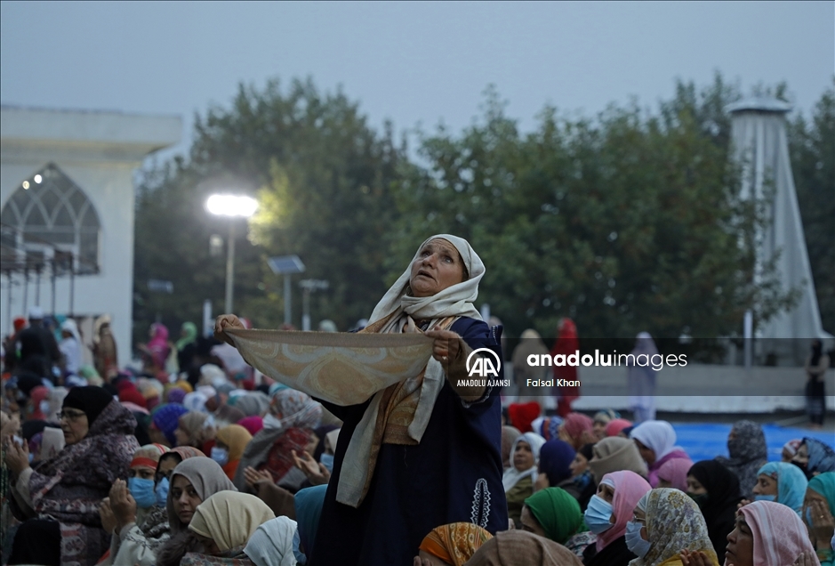 Keşmir'de Mevlid Kandili kutlamaları