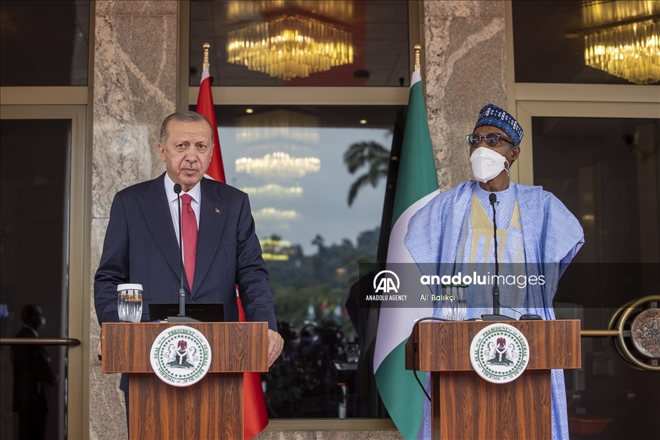 نشست خبری مشترک روسای جمهور ترکیه و نیجریه در آبوجا 
