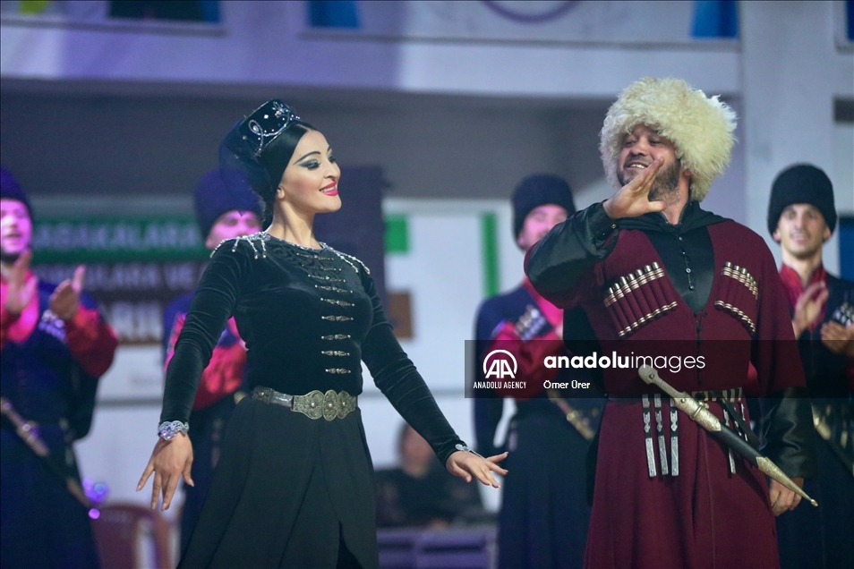На северо-западе Турции выступил легендарный ансамбль «Кабардинка»