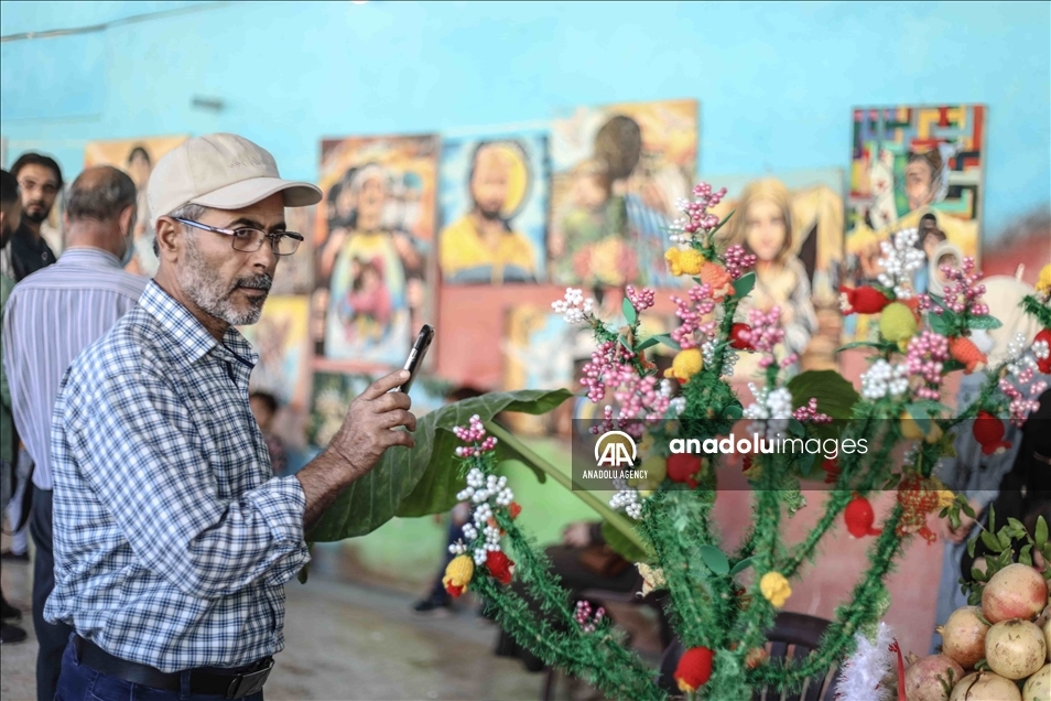 Decenas de personas celebran el Festival de la granada en Idlib, Siria 10