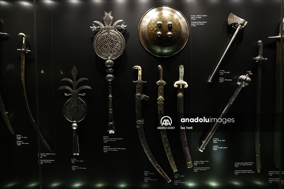 إسطنبول.. متحف "طوب قابي" يرمم أسلحة عمرها 1300 عام