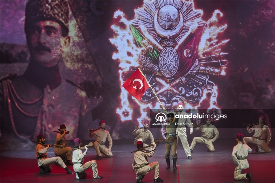 Türkiye-Azerbaycan kardeşliği "Kardeşlik Destanı Tiyatral Dans Gösterisi" ile sahneye taşındı