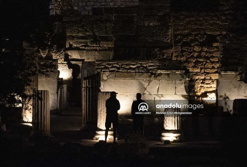 بازدید بیل گیتس از شهر باستانی افس ترکیه