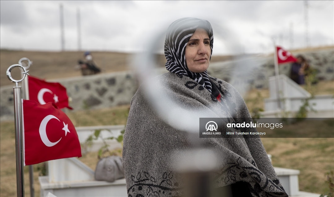 Eli kanlı PKK'nın katlettiği 33 Yavi şehidi, katliamın 28. yılında anıldı