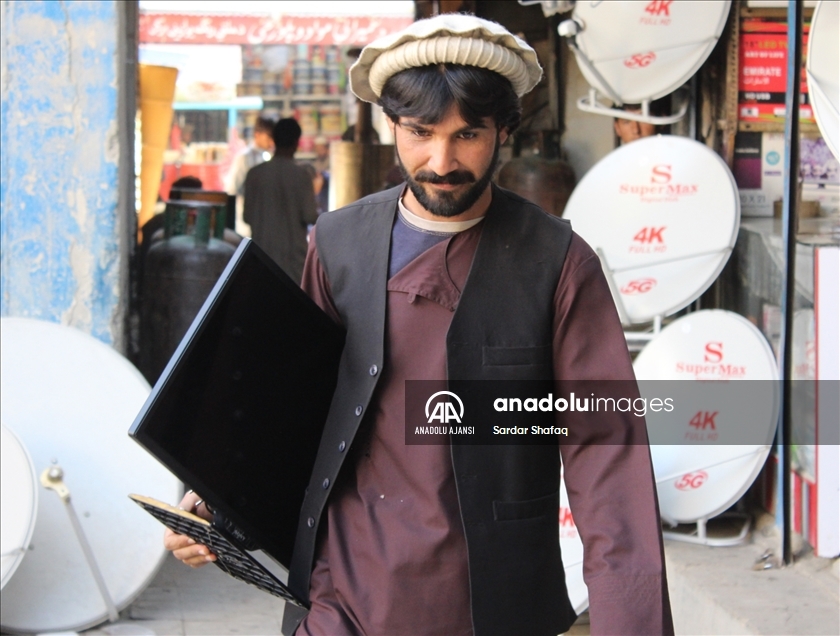 Afganistan'da televizyon satışlarında artış yaşandı