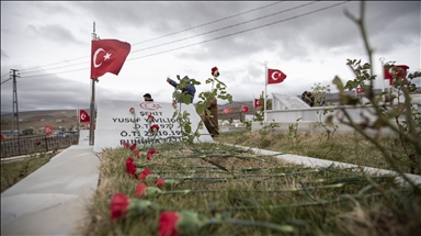 Eli kanlı PKK'nın katlettiği 33 Yavi şehidi, katliamın 28. yılında anıldı