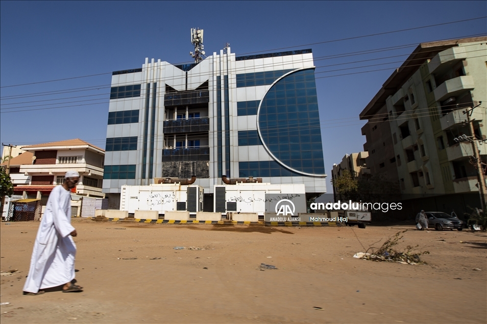 Sudan'daki darbe girişimine karşı sivil itaatsizlik başladı