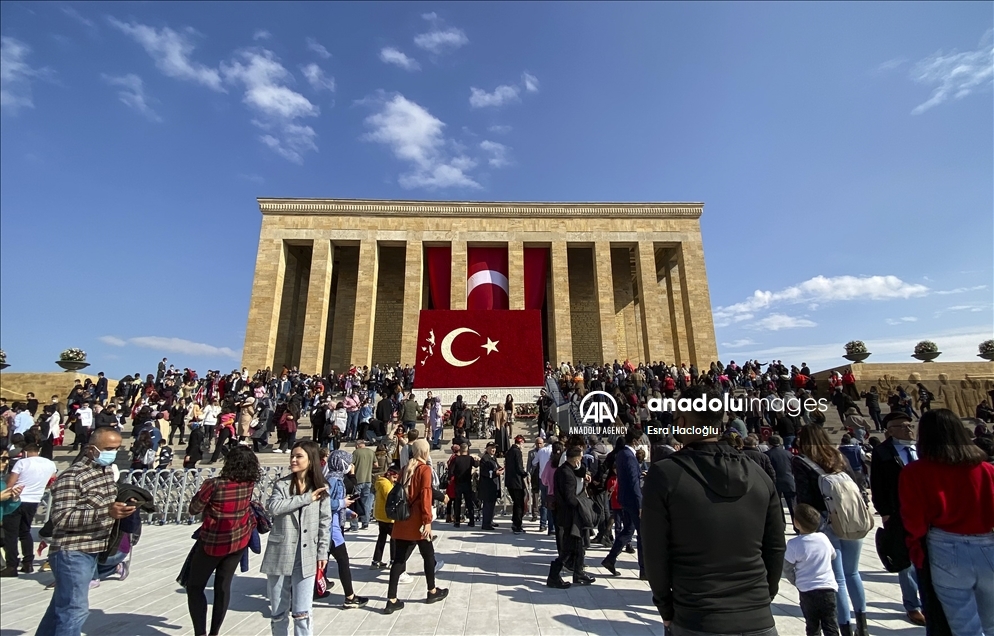احتفالات الذكرى الـ 98 لتأسيس الجمهورية التركية
