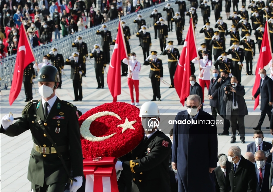 Así fue el desfile militar por el aniversario número 98 del Día de la República en Turquía 2