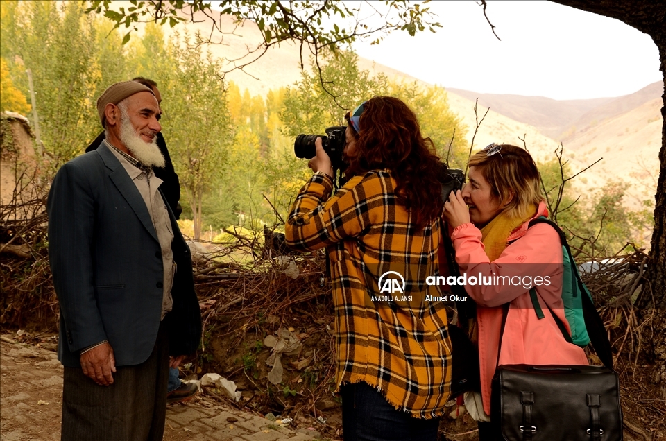 Fotoğrafçılar "Saklı cennet" Hizan'ın eşsiz sonbaharını görüntüledi