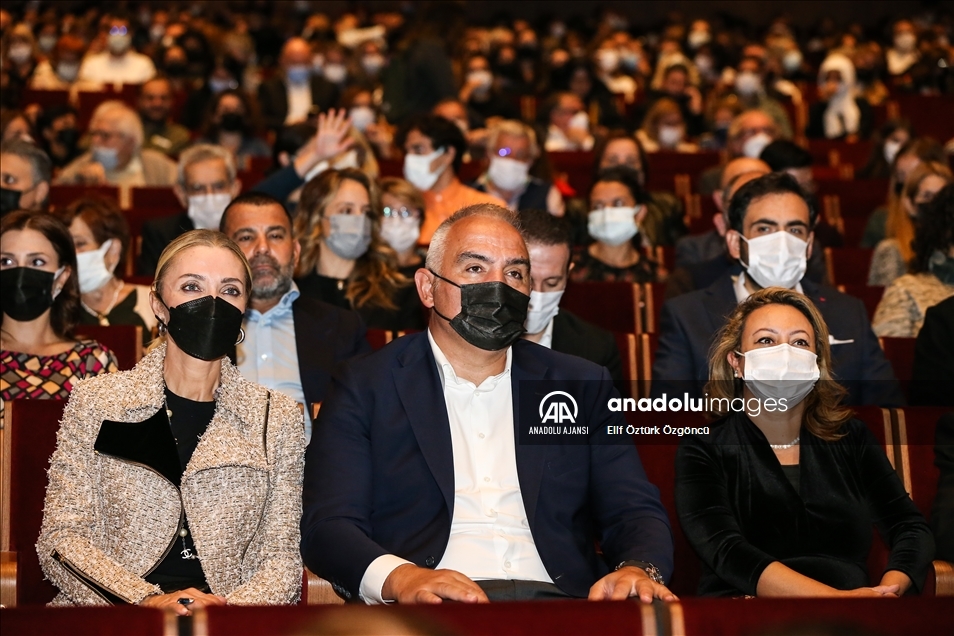 Londra Filarmoni Orkestrası, AKM'de müzikseverlerle bir araya geldi