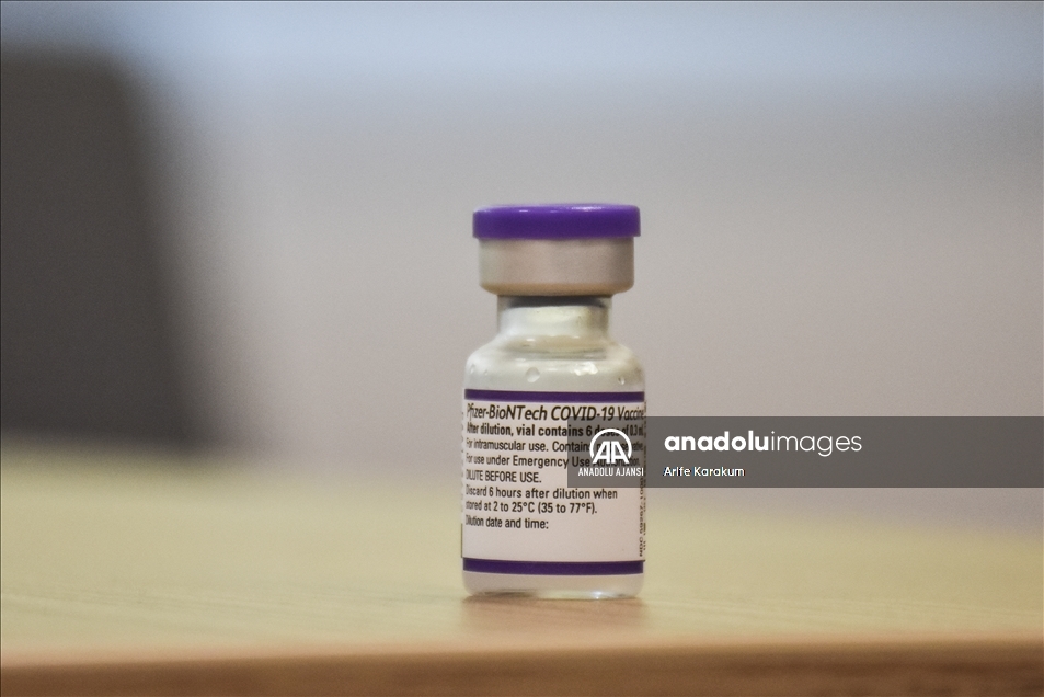 mRNA aşısı olanlara hatırlatma dozu uygulanmaya başlandı